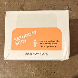 Saturday Skin carrot & nianinamide moisturizer